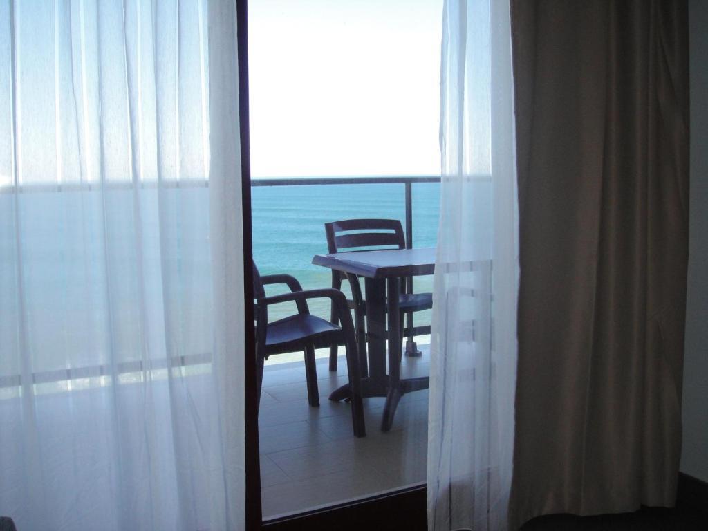 Aparthotel El Faro Cullera Room photo